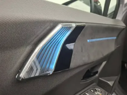 Photo 28 Renault Clio  E-Tech full hybrid 160 ch