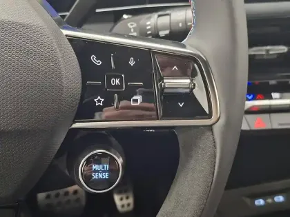 Photo 40 Renault Clio  E-Tech full hybrid 160 ch