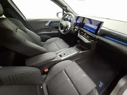 Photo 29 Renault Clio  E-Tech full hybrid 160 ch