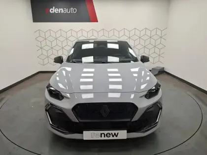 Photo 11 Renault Clio  E-Tech full hybrid 160 ch