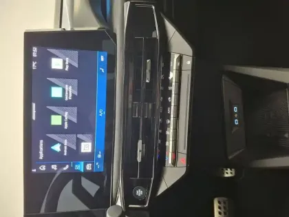 Photo 41 Renault Clio  E-Tech full hybrid 160 ch