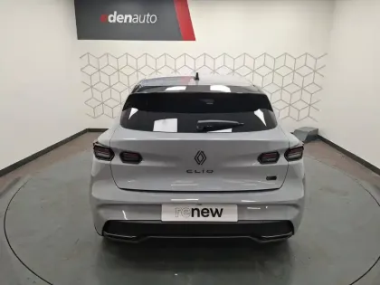 Photo 5 Renault Clio  E-Tech full hybrid 160 ch