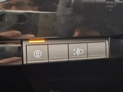 Photo 38 Renault Clio  E-Tech full hybrid 160 ch