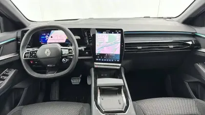 Photo 25 Renault Espace  E-Tech full hybrid 200 GSR2