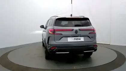 Photo 11 Renault Espace  E-Tech full hybrid 200 GSR2