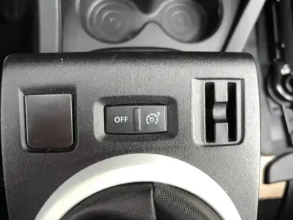 Photo 40 Renault Twingo  III SCe 65