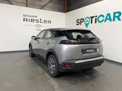 Photo 6 Peugeot 2008  PureTech 100 S&S BVM6