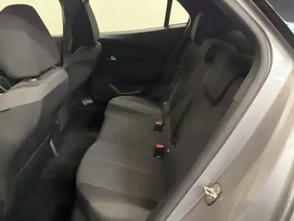 Photo 17 Peugeot 2008  PureTech 100 S&S BVM6