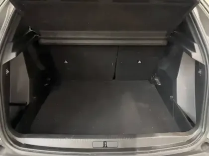 Photo 19 Peugeot 2008  PureTech 100 S&S BVM6