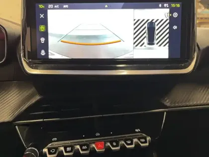 Photo 14 Peugeot 208  Hybrid 110 e-DCS6