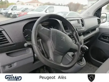 Photo 8 Peugeot Expert  Standard 1.6 BlueHDi 115ch S&S BVM6