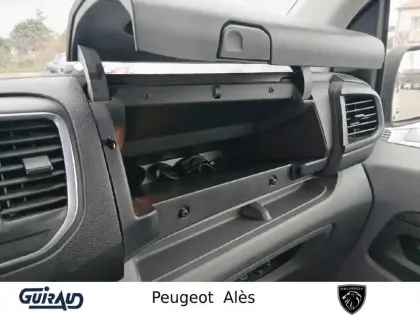 Photo 20 Peugeot Expert  Standard 1.6 BlueHDi 115ch S&S BVM6