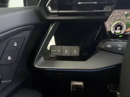 Photo 33 Audi A3  Sportback TFSI e Hybride rechargeable 204 S tronic 6