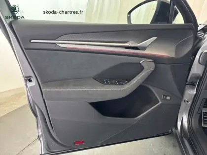 Photo 16 Skoda Kodiaq  1.5 TSI 150 ch Hybrid ACT DSG7 5pl