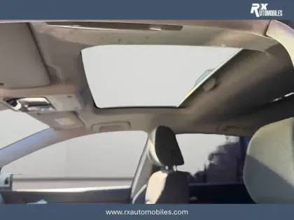 Photo 18 Volkswagen Golf  1.5 eTSI OPF 150 DSG7