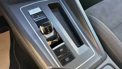 Photo 23 Volkswagen Golf  1.5 eTSI OPF 150 DSG7