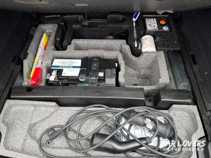 Photo 17 Volvo Xc60  T6 Recharge AWD 253 ch + 145 ch Geartronic 8