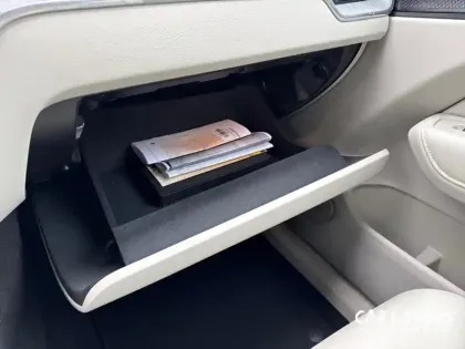 Photo 30 Volvo Xc60  T6 Recharge AWD 253 ch + 145 ch Geartronic 8