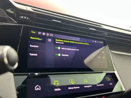 Photo 21 Peugeot 308  PureTech 130ch S&S EAT8