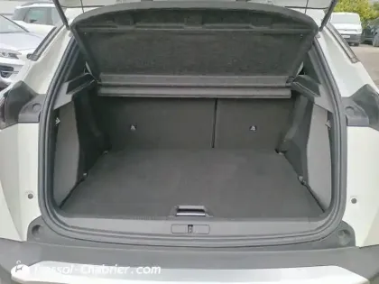 Photo 7 Peugeot 2008  BlueHDi 110 S&S BVM6 Allure Pack