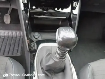 Photo 23 Peugeot 2008  BlueHDi 110 S&S BVM6 Allure Pack