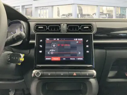 Photo 21 Citroën C3  BlueHDi 100 S&S BVM6 Feel