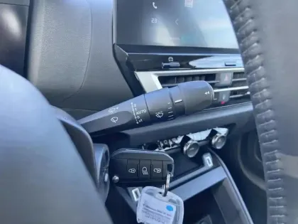 Photo 17 Citroën C4 NOUVELLE 