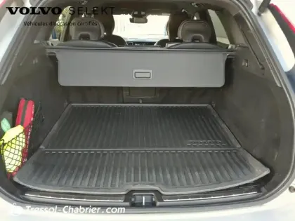 Photo 7 Volvo Xc60  B4 (Diesel) 197 ch Geartronic 8 R-Design