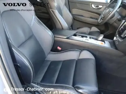 Photo 8 Volvo Xc60  B4 (Diesel) 197 ch Geartronic 8 R-Design