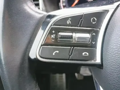 Photo 18 Kia Xceed  1.0l T-GDi 120 ch BVM6 ISG Launch Edition