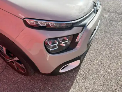 Photo 13 Citroën C3  PureTech 83 S&S BVM5 Shine Pack