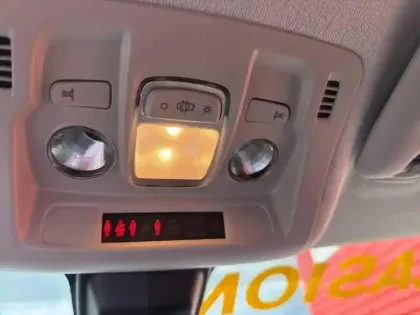 Photo 15 Citroën C3  PureTech 83 S&S BVM5 Shine Pack