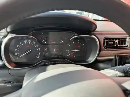 Photo 20 Citroën C3  PureTech 83 S&S BVM5 Shine Pack