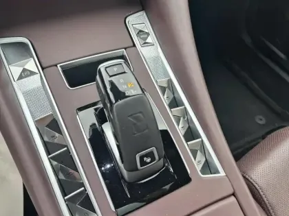 Photo 23 DS DS 9 DS9 OPERA ETENSE 225CH EAT8