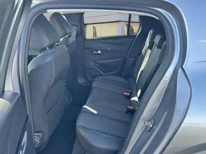 Photo 22 Peugeot 208  PureTech 100 S&S BVM6 Allure Pack