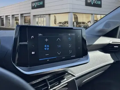 Photo 10 Peugeot 208  PureTech 100 S&S BVM6 Allure Pack