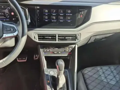 Photo 9 Volkswagen Taigo 1.5 TSI 150 DSG7 R-Line