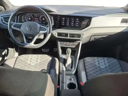 Photo 7 Volkswagen Taigo 1.5 TSI 150 DSG7 R-Line