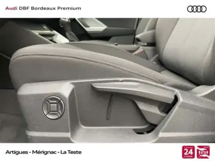 Photo 8 Audi Q3 35 TFSI 150 ch S tronic 7 Business line