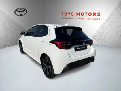 Photo 16 Toyota Yaris Hybride 116h Design