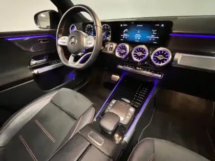 Photo 11 Mercedes GLB 200 d AMG Line