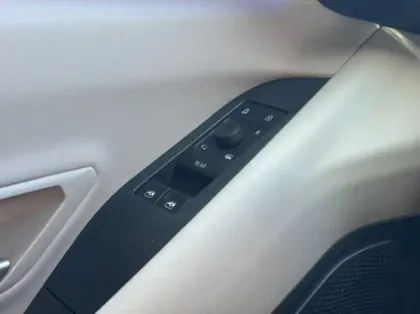 Photo 5 Ford Explorer 286ch Extended Range 77kWh Pack Premium RWD