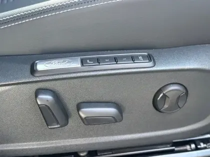 Photo 24 Ford Explorer 286ch Extended Range 77kWh Pack Premium RWD