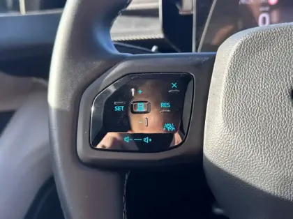 Photo 16 Ford Explorer 286ch Extended Range 77kWh Pack Premium RWD