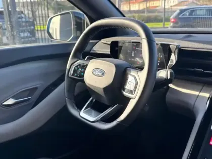 Photo 6 Ford Explorer 286ch Extended Range 77kWh Pack Premium RWD