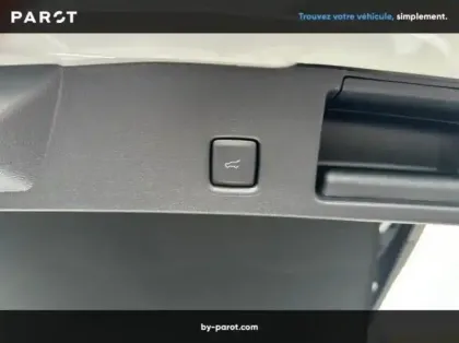 Photo 18 Ford Kuga 2.5 Duratec 243ch Hybride Rechargeable ST-Line X Powershift