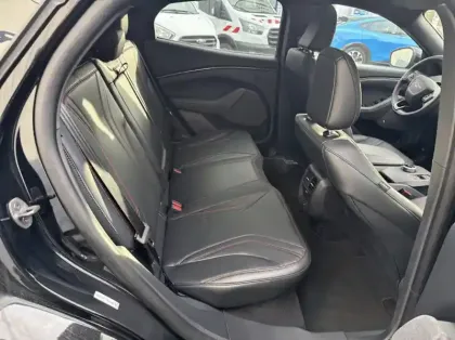 Photo 8 Ford Mustang 294ch Extended Range 91kWh Premium Propulsion