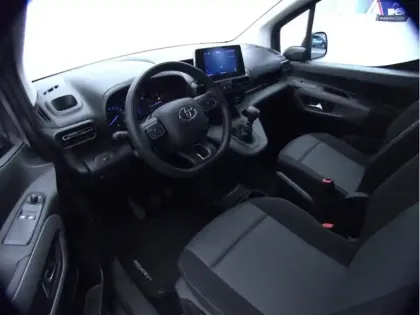 Photo 18 Toyota Proace 1.5 MEDIUM 100 D-4D DYNAMIC