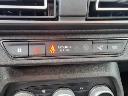 Photo 20 Dacia Jogger 7 Places Extreme Hybrid 140