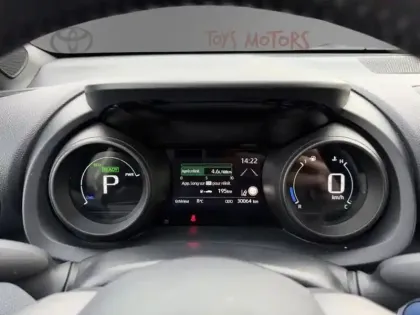 Photo 16 Toyota Yaris 1.5 HYBRID 116H DESIGN AUTO